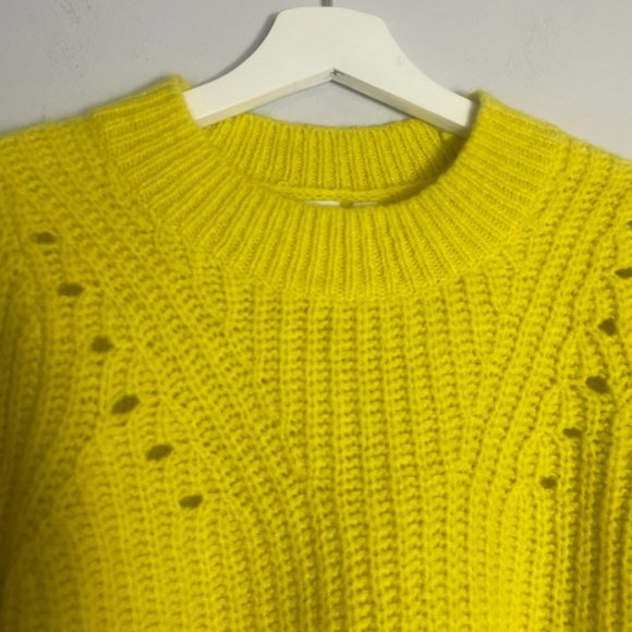 GAP Brushed Wool-Blend Pointelle Crewneck Knit Sweater Size S in Yellow - Picture 4 of 8
